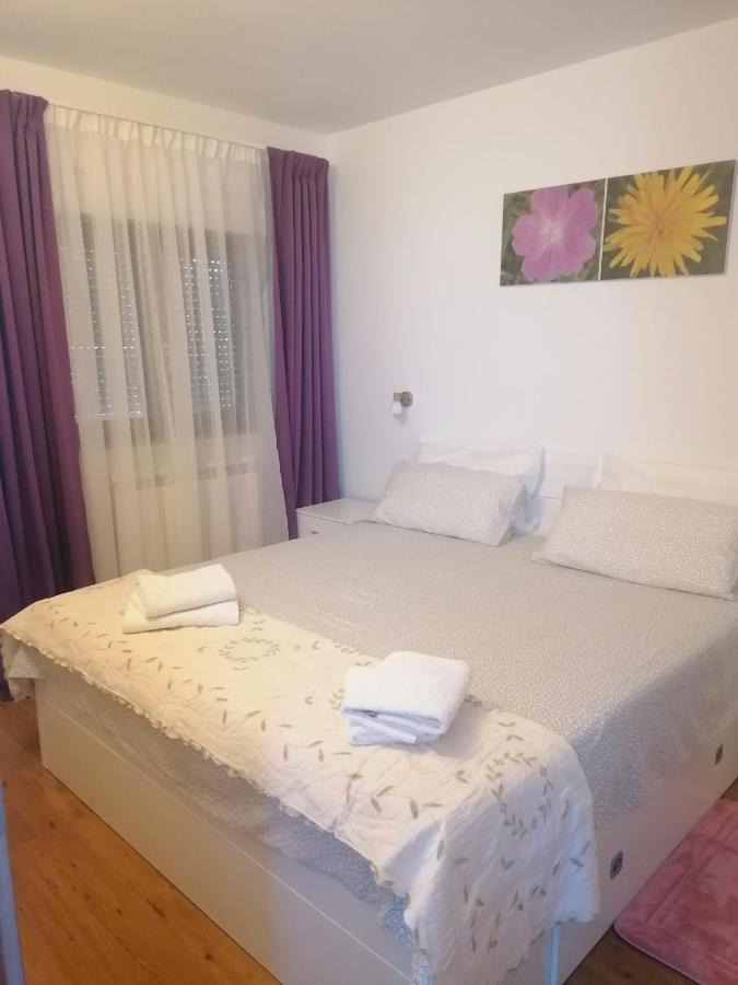 Apartman Mimi Relo 巴莱 外观 照片